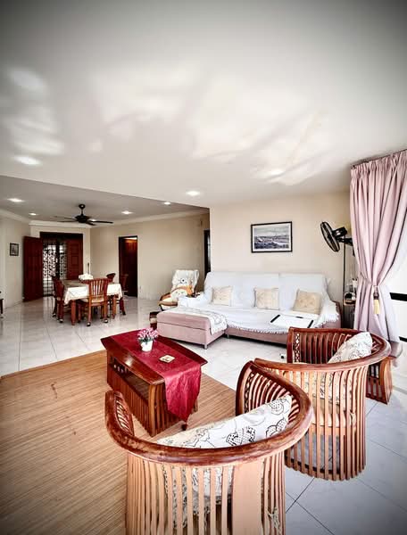 Condominium for Sale at Twin Towers - Cheryl Chng - Living Room - PropertyGuru.com.my