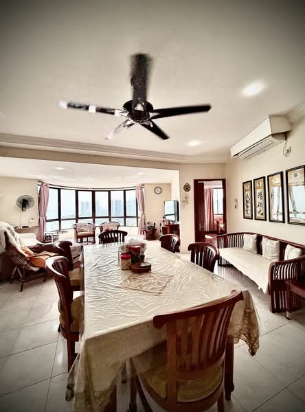 Condominium for Sale at Twin Towers - Cheryl Chng - Living Room - PropertyGuru.com.my