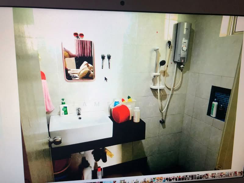 Condominium for Rent at Platinum Hill PV 8 - James Tan - Bathroom - PropertyGuru.com.my