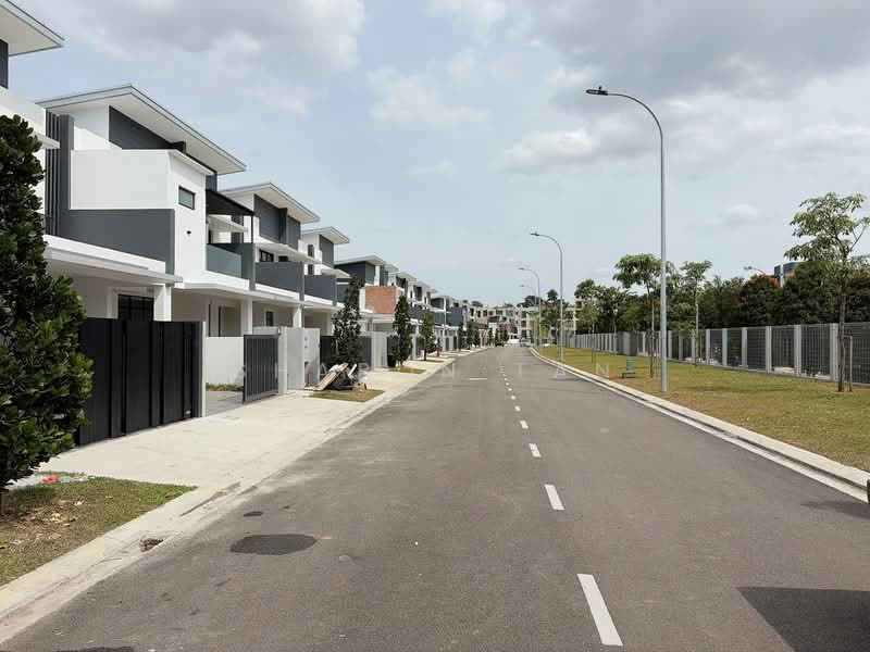 Ponderosa Callista untuk Untuk Disewa - RM 2,900 /bulan, Mac 2026 - Exterior - PropertyGuru.com.my