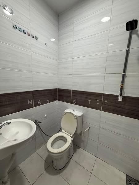 Bungalow for Sale in Kempas Baru (Johor Bahru) - Marcus Tey - Bathroom - PropertyGuru.com.my