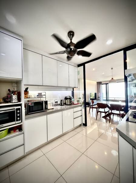 Condominium for Sale at Miami Green - Cheryl Chng - Kitchen - PropertyGuru.com.my