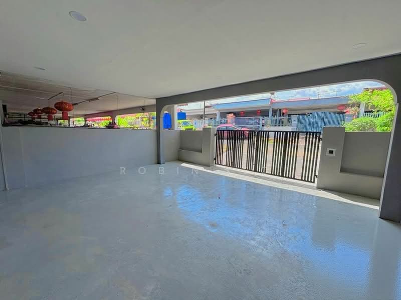 Taman Kulai Besar untuk Untuk Dijual - RM 448,000, Mac 2026 - Exterior - PropertyGuru.com.my