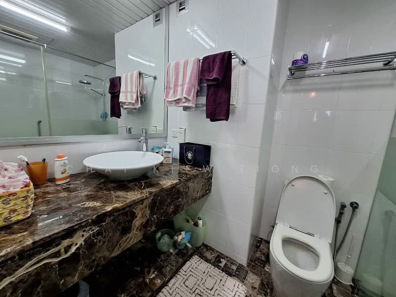 Kuantan Tembeling Resort untuk Untuk Disewa - RM 2,500 /bulan, Mac 2026 - Bathroom - PropertyGuru.com.my