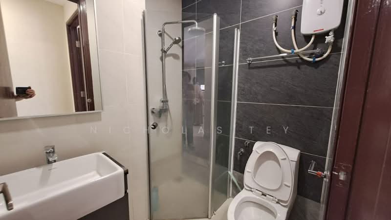 Royal Strand @ Country Garden Danga Bay untuk Untuk Dijual - RM 620,000, Mac 2026 - Bathroom - PropertyGuru.com.my