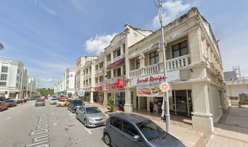 Shop for Rent in Presint 18 (Putrajaya) - Bond Lee - Exterior - PropertyGuru.com.my