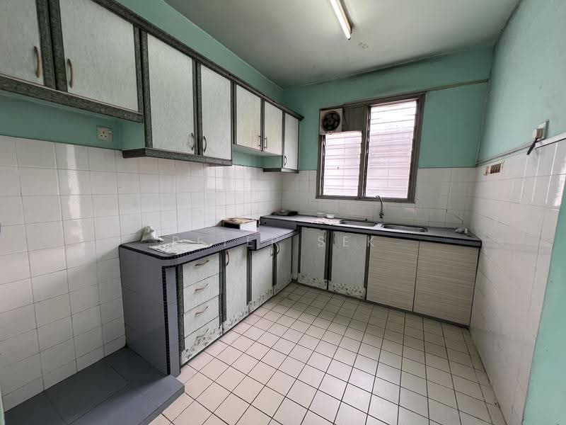 Rumah Teres 2-Tingkat untuk Dijual di Cheras (Selangor) - Peter Sek - Kitchen - PropertyGuru.com.my