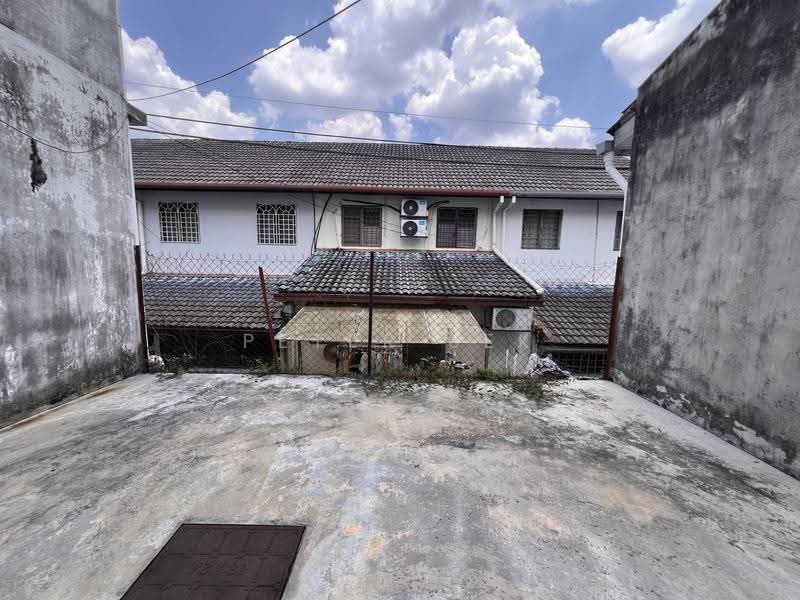 Rumah Teres 2-Tingkat untuk Dijual di Cheras (Selangor) - Peter Sek - Exterior - PropertyGuru.com.my