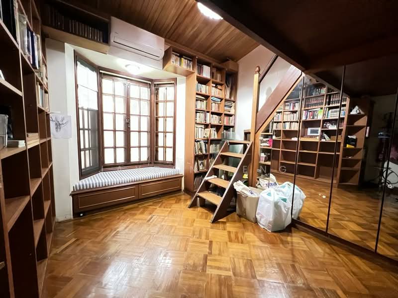 Bungalow for Sale in Seksyen 12 (Petaling Jaya) - Jayden Heng - Study - PropertyGuru.com.my