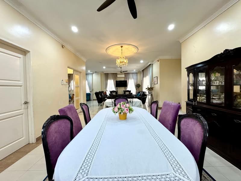 Double Storey Bungalow House Jalan Mihrab, Bukit Jelutong, Shah Alam untuk Untuk Dijual - RM 2,980,000, Mac 2026 - Dining Room - PropertyGuru.com.my
