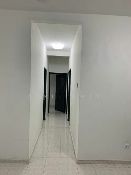 Apartment for Sale at Idaman Senibong - April Chin - Corridor - PropertyGuru.com.my
