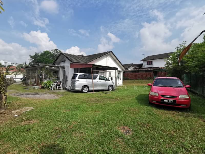 Bungalow for Sale in Seksyen 12 (Petaling Jaya) - Jayden Heng - Exterior - PropertyGuru.com.my