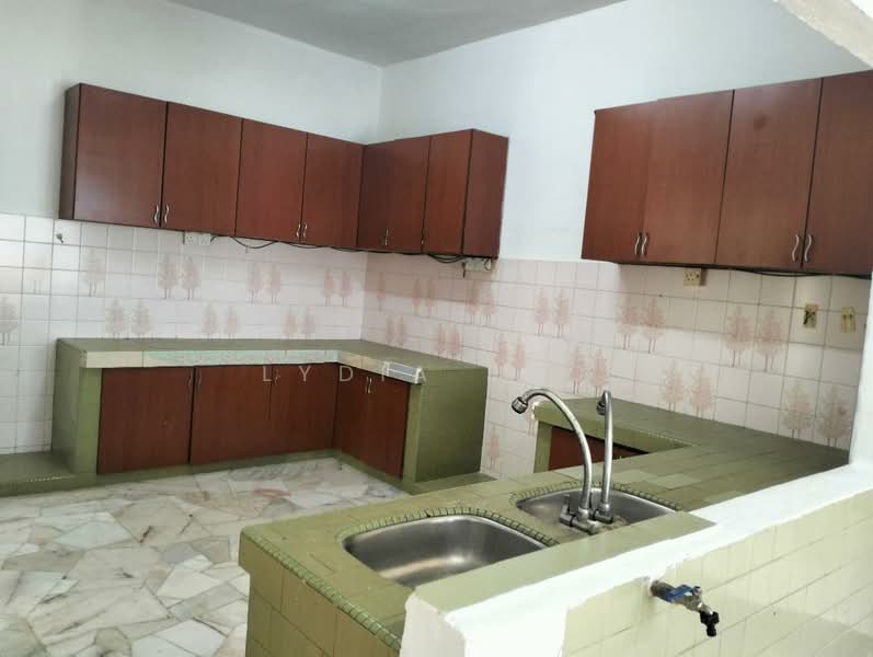 Semi-Detached House for Rent in SS18 (Subang Jaya) - Lydia Loo - Kitchen - PropertyGuru.com.my