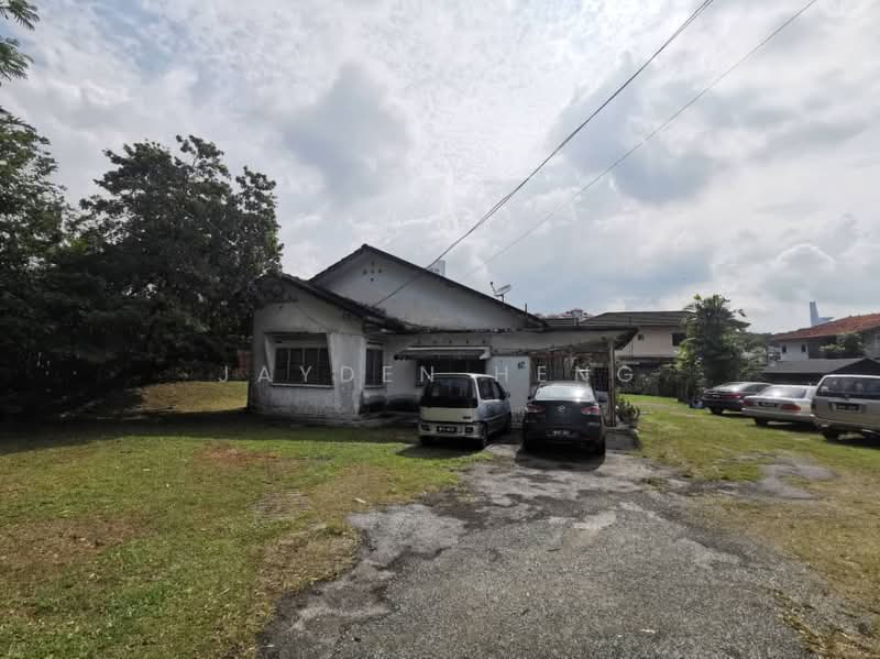Bungalow for Sale in Seksyen 12 (Petaling Jaya) - Jayden Heng - Exterior - PropertyGuru.com.my