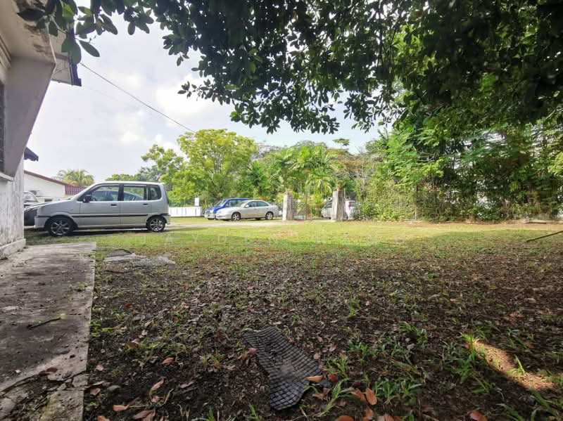 Bungalow for Sale in Seksyen 12 (Petaling Jaya) - Jayden Heng - Exterior - PropertyGuru.com.my