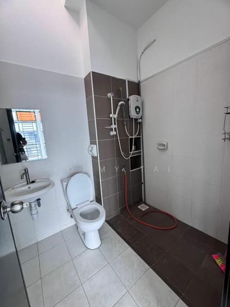2-storey Terraced House for Rent in Bukit Indah (Iskandar Puteri (Nusajaya)) - Tommy Tai - Bathroom - PropertyGuru.com.my