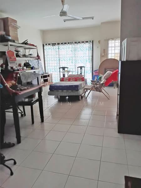 2-storey Terraced House for Sale in Bandar Putra (Kulai) - Cavin Sim - Living Room - PropertyGuru.com.my