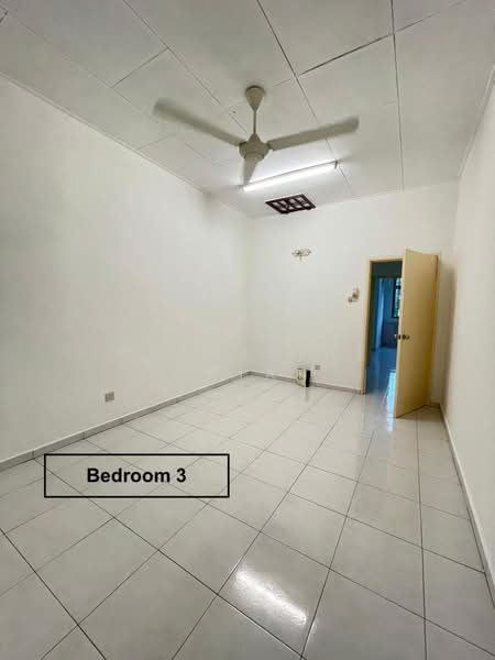 Taman Nusa Indah untuk Untuk Dijual - RM 680,000, Mac 2026 - Bedroom - PropertyGuru.com.my