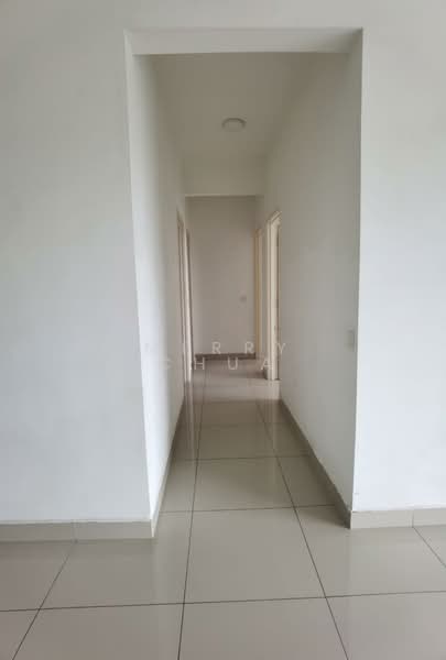 Apartment for Sale at Perling Heights Apartments - Merry Chua - Corridor - PropertyGuru.com.my