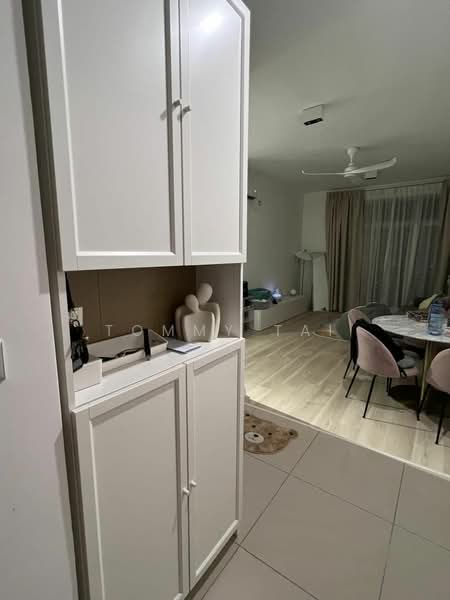 SKS Habitat untuk Untuk Disewa - RM 2,900 /bulan, Mac 2026 - Living Room - PropertyGuru.com.my