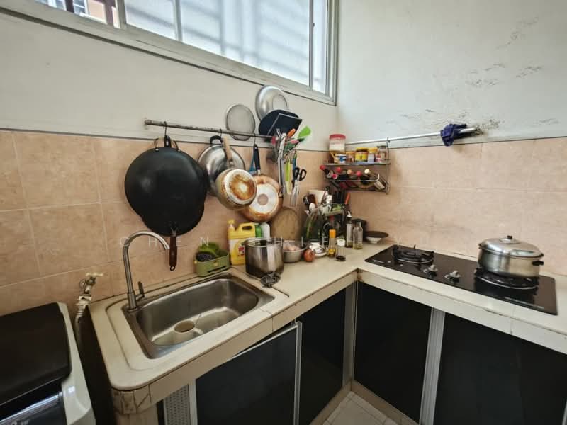 Taman Nusa Indah untuk Untuk Dijual - RM 668,000, Mac 2026 - Kitchen - PropertyGuru.com.my