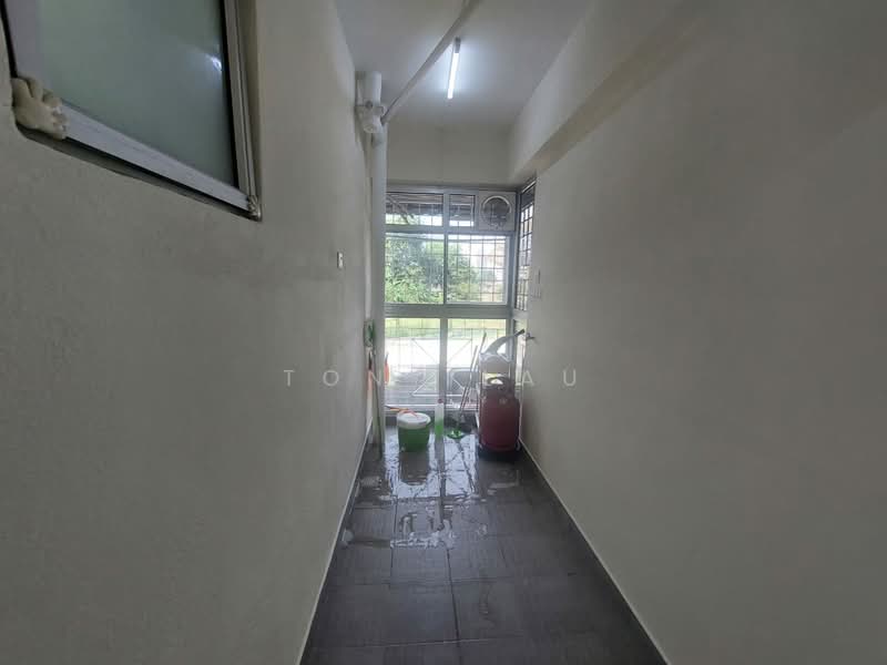 Apartment for Sale at Teratai Mewah Condominium - Tony Lau - Corridor - PropertyGuru.com.my
