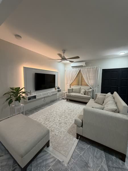 Taman Belimbing untuk Untuk Dijual - RM 1,100,000, Mac 2026 - Living Room - PropertyGuru.com.my