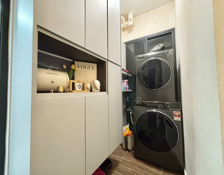 Condominium for Rent at Amberside @ Country Garden Danga Bay - Ryan Eo - Interior - PropertyGuru.com.my