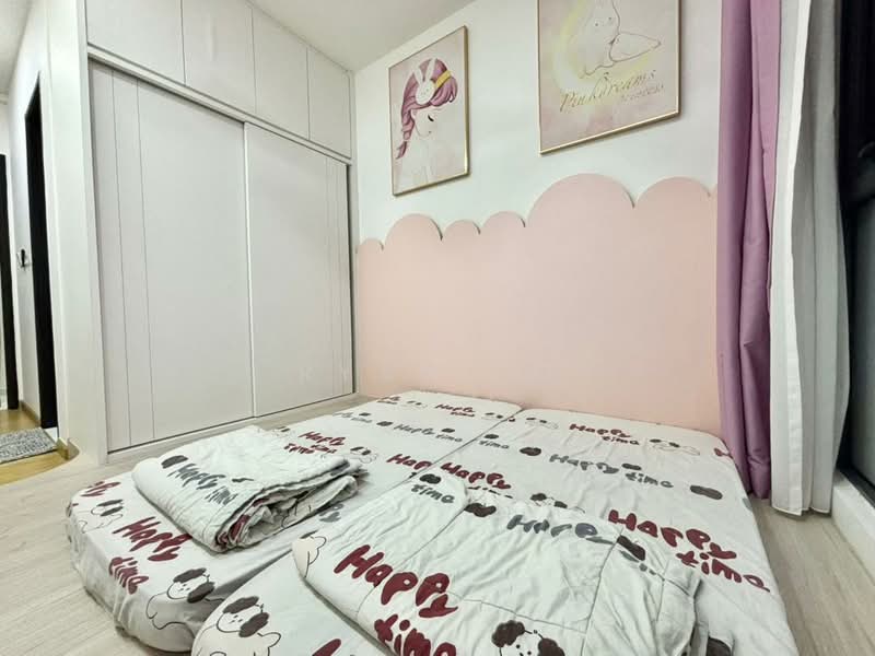 Condominium for Rent at Amberside @ Country Garden Danga Bay - Ryan Eo - Bedroom - PropertyGuru.com.my