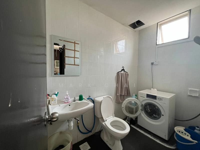 Nusavilla untuk Untuk Dijual - RM 500,000, Mac 2026 - Bathroom - PropertyGuru.com.my