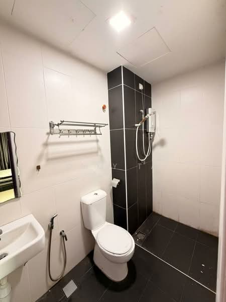 The Garden Residences untuk Untuk Disewa - RM 2,400 /bulan, Mac 2026 - Bathroom - PropertyGuru.com.my
