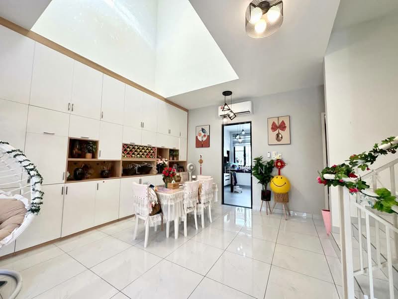 2.5-storey Terraced House for Sale in Eco Botanic (Iskandar Puteri (Nusajaya)) - Ilsa Chin - Dining Room - PropertyGuru.com.my