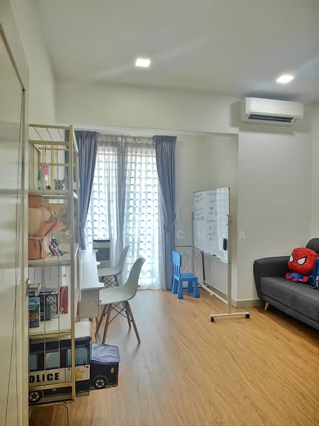 3-storey Terraced House for Sale in Sungai Buloh (Selangor) - Steve Chua - Study - PropertyGuru.com.my