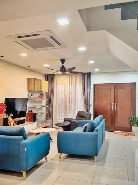 3-storey Terraced House for Sale in Sungai Buloh (Selangor) - Steve Chua - Living Room - PropertyGuru.com.my