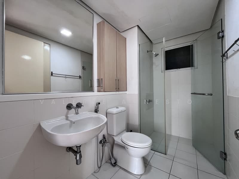 Kondominium untuk Dijual di One Jelatek - Valerie Arnesto - Bathroom - PropertyGuru.com.my