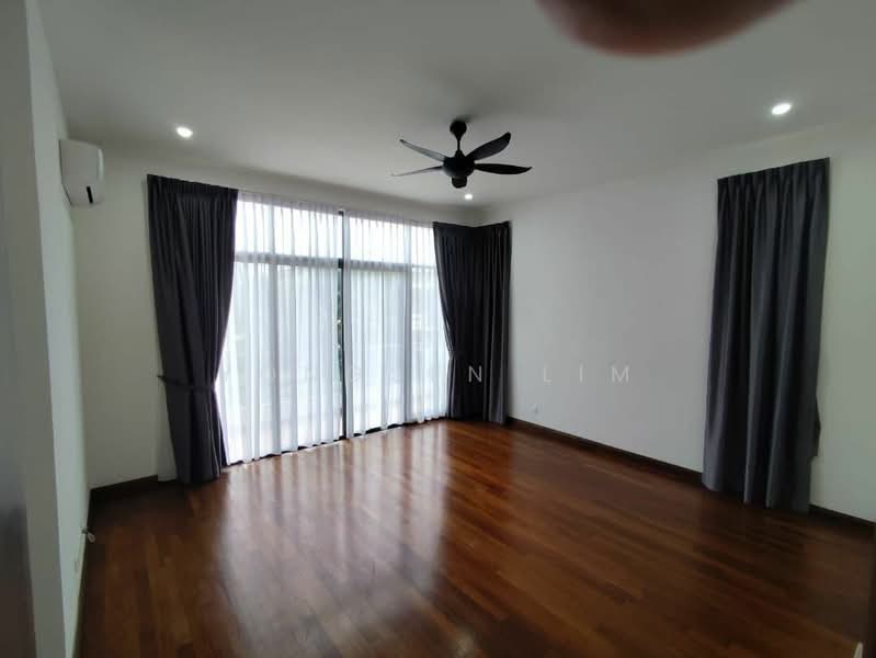 Eco Sanctuary untuk Untuk Disewa - RM 4,200 /bulan, Mac 2026 - Living Room - PropertyGuru.com.my