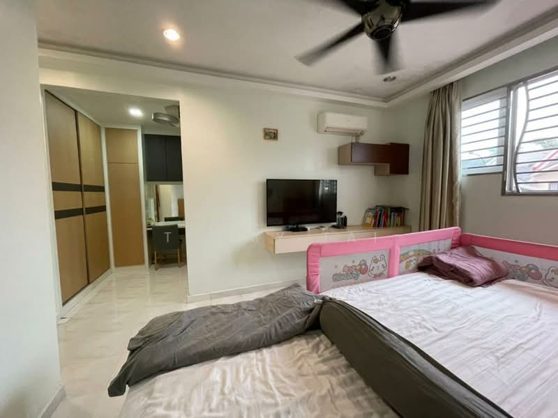 Mount Austin Mounts Austins untuk Untuk Disewa - RM 2,800 /bulan, Mac 2026 - Bedroom - PropertyGuru.com.my