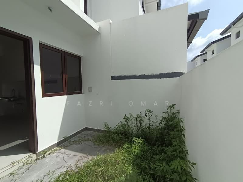 2-storey Terraced House for Sale in Sepang (Selangor) - Fazri Omar - Exterior - PropertyGuru.com.my