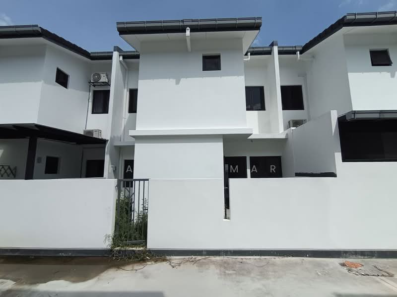 2-storey Terraced House for Sale in Sepang (Selangor) - Fazri Omar - Exterior - PropertyGuru.com.my