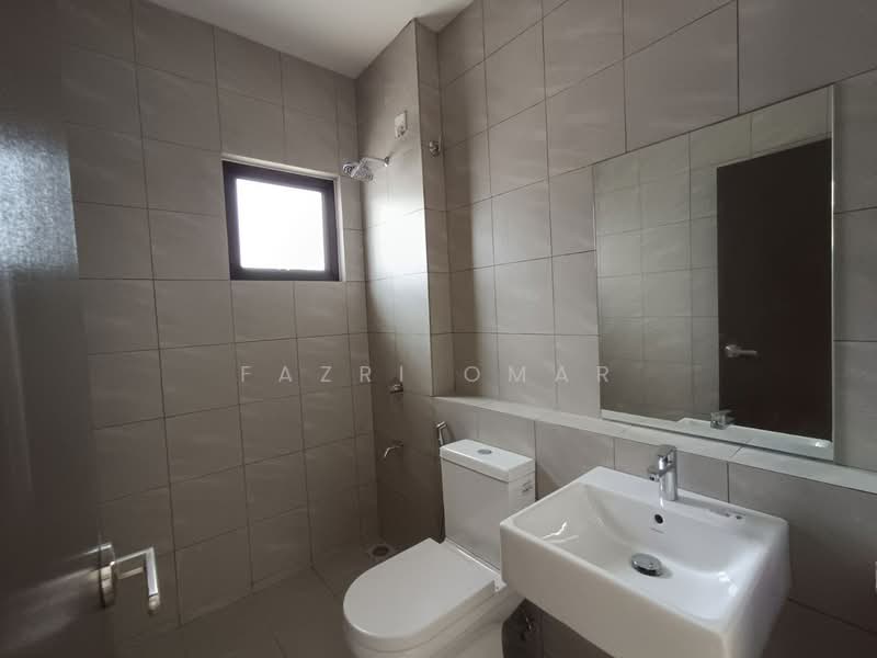 2-storey Terraced House for Sale in Sepang (Selangor) - Fazri Omar - Bathroom - PropertyGuru.com.my