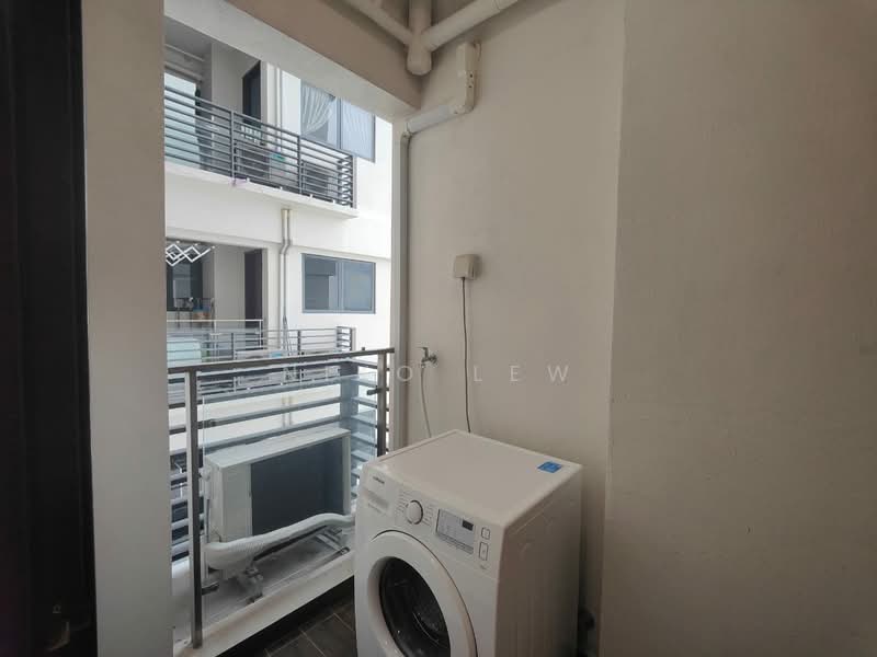 Condominium for Rent at Royal Strand @ Country Garden Danga Bay - Niko Lew - Balcony - PropertyGuru.com.my