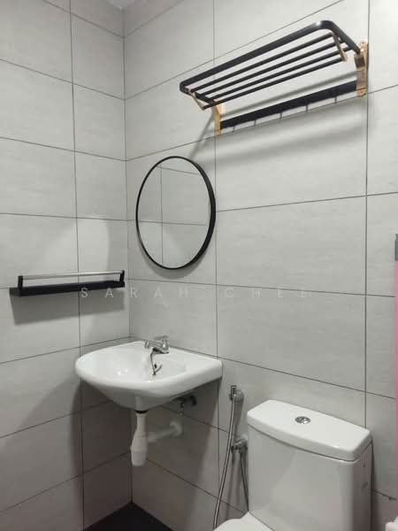 Service Residence for Rent at Residensi Rimbun @ Canopy Hills - Sarah Chee - Bathroom - PropertyGuru.com.my