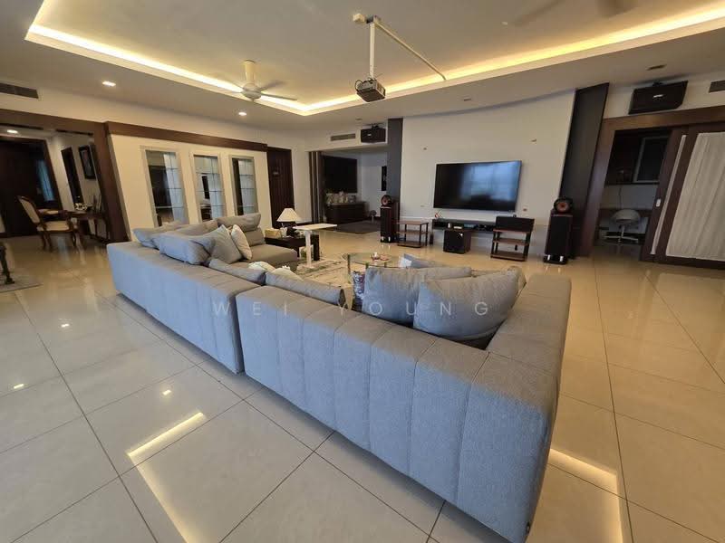 Kondominium untuk Dijual di Mont Kiara Damai Resort Condominium - Wei Young - Living Room - PropertyGuru.com.my