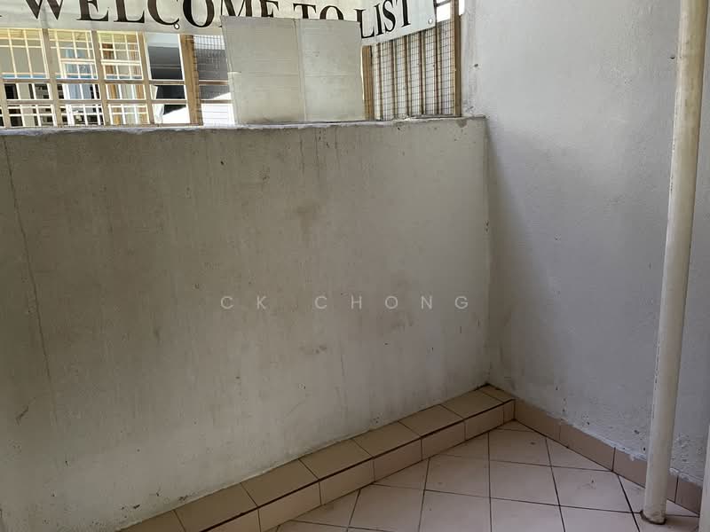 Condominium for Sale at Sri Hijau - CK Chong - Balcony - PropertyGuru.com.my