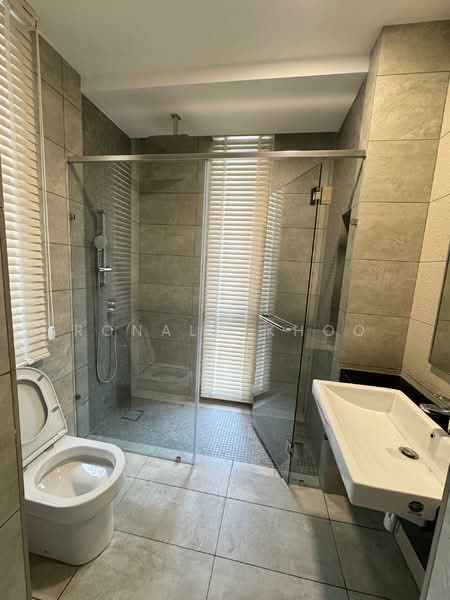 Servis Apartment untuk Disewa di The Sentral Suites - Ronald Khoo - Bathroom - PropertyGuru.com.my