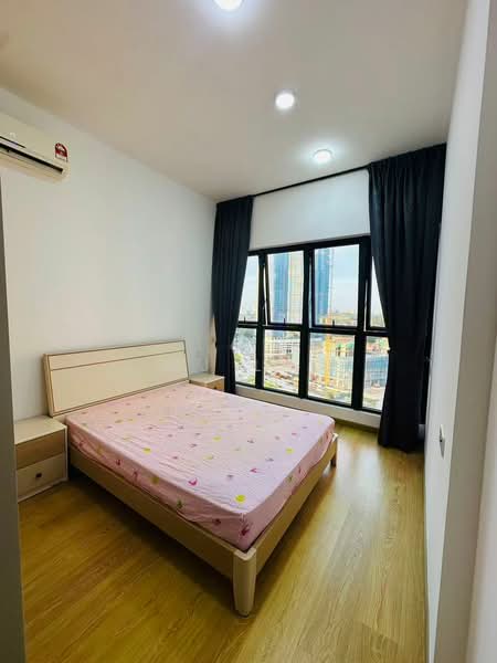 Condominium for Sale at Royal Strand @ Country Garden Danga Bay - MJ Lai - Bedroom - PropertyGuru.com.my