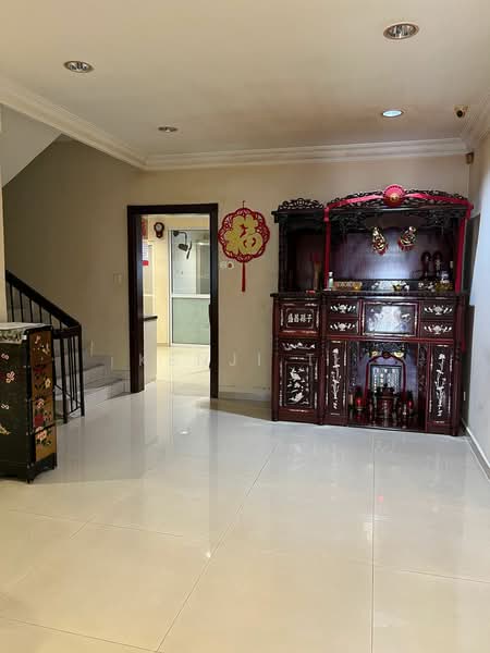 3-storey Terraced House for Sale in Kepong (Kuala Lumpur) - Kenji Ti - Living Room - PropertyGuru.com.my