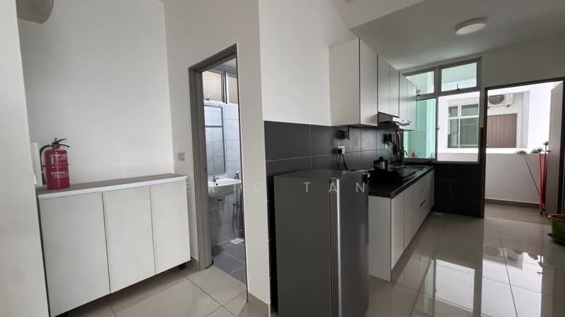 Service Residence for Sale at SKS Habitat - Eric Tan - Kitchen - PropertyGuru.com.my