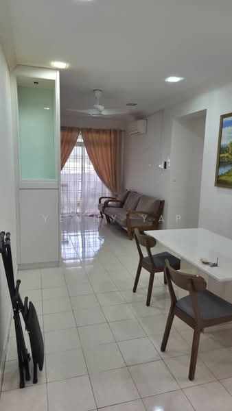 Apartment for Sale at Damansara Sutera - Yenny Yap - Living Room - PropertyGuru.com.my