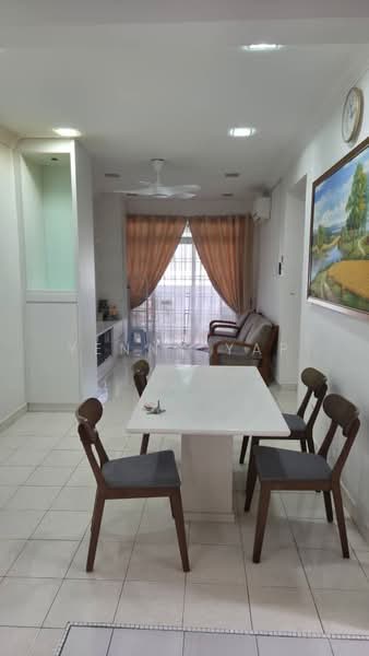 Apartment for Sale at Damansara Sutera - Yenny Yap - Living Room - PropertyGuru.com.my